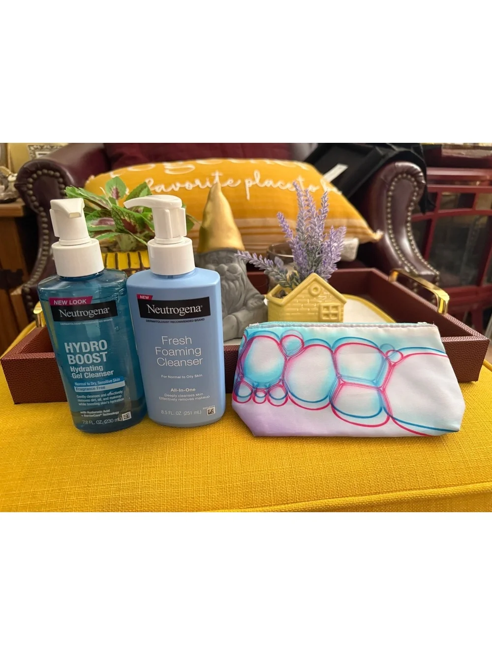 Neutrogena brand new bundle of three Clinique facial clean